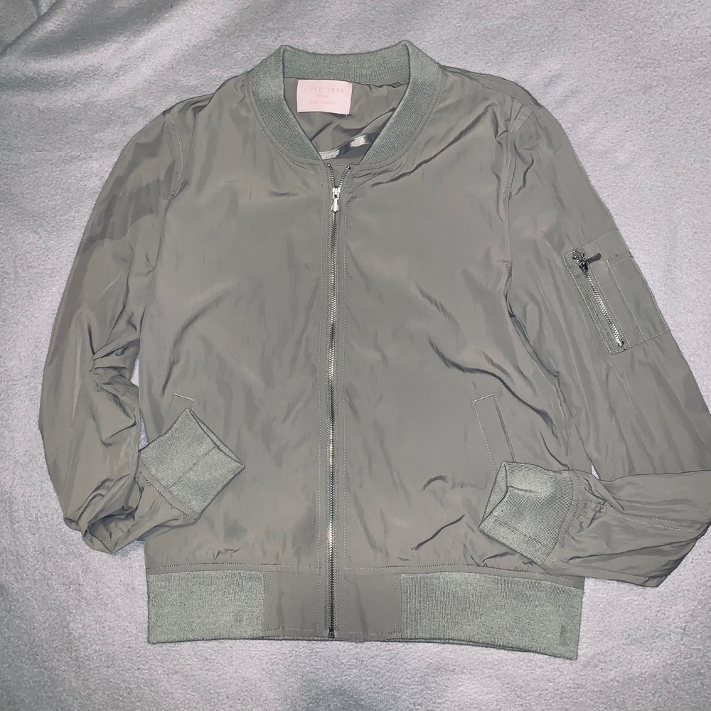 Women’s bomber jacket